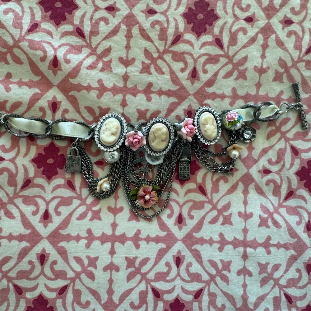 Vintage Charm Bracelet with Cameo and Floral Accents
